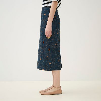 デニムフラワーリング タイトストレートスカート | maison