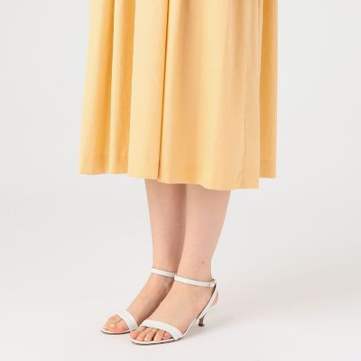 ドッピオタイプライター　バックリボンワンピース