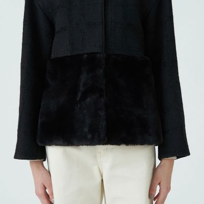 ファー付きペプラムジャケット 黒 モールチェック ファーペプラムジャケット | maison TOMORROWLAND