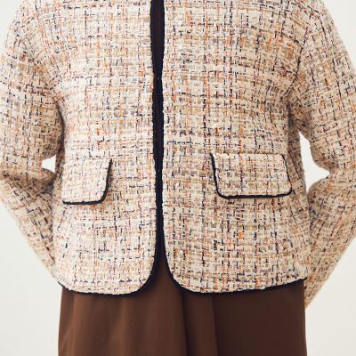 ホロウファンシーツイード ノーカラートリミングジャケット | maison