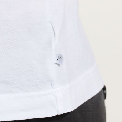 ベーシッククルーネックＴシャツ　ＭＬＪ３３１１