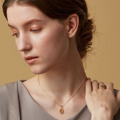 Ｋ１８ダイヤモンドピアス