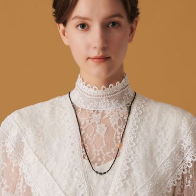＜　Ｅｖａ　Ｈａｎｕｓｏｖａ　ｆｏｒ　ａｇｅｔｅ　（エヴァハヌソヴァフォーアガット）＞ネックレス