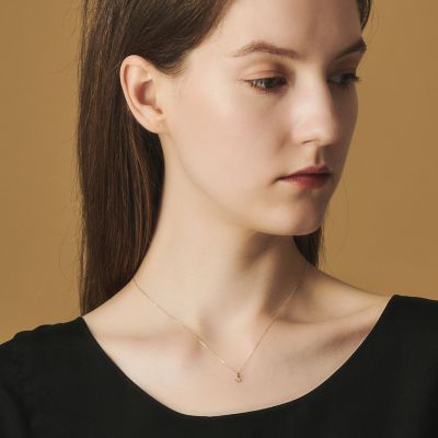 《ＷＥＢ限定》イニシャルＳ／Ｋ１０ダイヤモンドネックレス