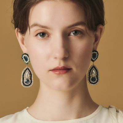 ＜agete＞＜Ｅｖａ　Ｈａｎｕｓｏｖａ　ｆｏｒ　ａｇｅｔｅ（エヴァハヌソヴァフォーアガット）＞ピアス