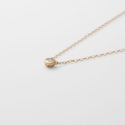 Ｋ１８ダイヤモンドネックレス（０．１ｃｔ）