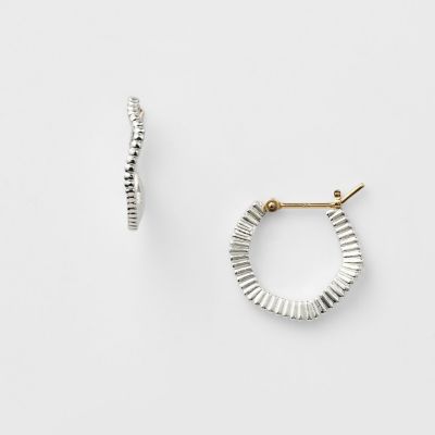 ＜agete＞シルバーピアス