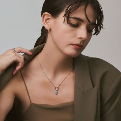 ＜３月誕生石＞シルバーアクアマリンチャーム