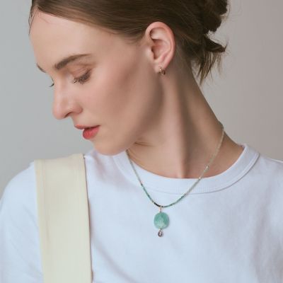 Eva Hanusova for agete（エヴァハヌソヴァフォー