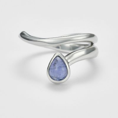 ＜agete＞シルバーアイオライトリング