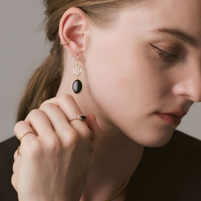 ゴールドクォーツ／ジェットピアス | agete/アガット | 三越