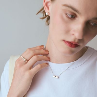 シルバールビー／オニキスチャーム | agete/アガット | 三越伊勢丹