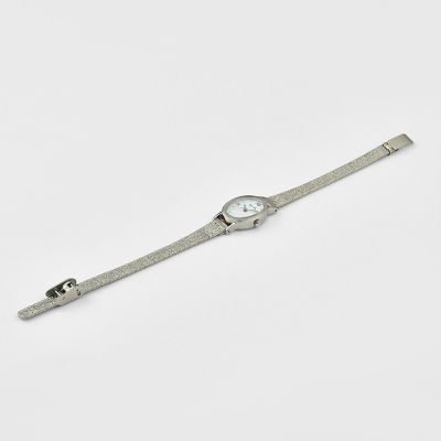 agete アガット　オーバルフェイス　ジュエリーウォッチ　ダイヤ　シェル アガット 時計 オーバルフェイス ジュエリー ウォッチ (Agete