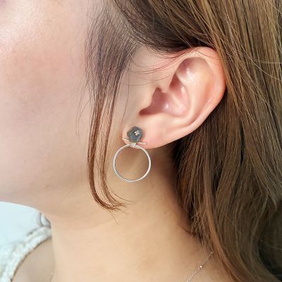 K10ラブラドライトピアス | agete/アガット | 三越伊勢丹オンライン