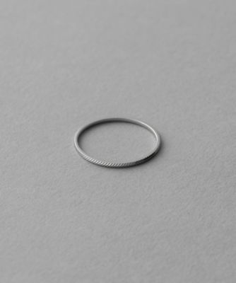 クレール］PT900 アロウカット リング | ete bijoux (Women