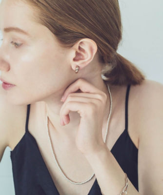 ロウ ハグイヤリング | ete bijoux (Women)/エテ ビジュー | 三越