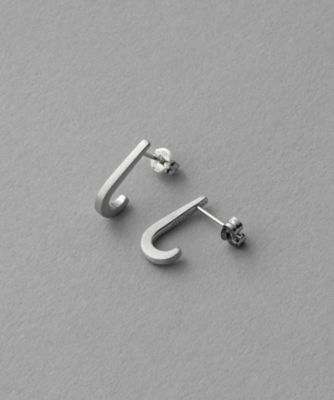 ピアス