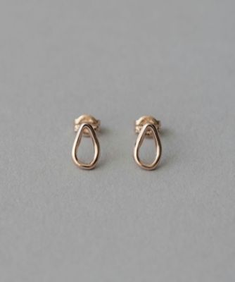 ドロップ　チェーン　ピアス