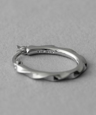 ツイスト　フープピアス