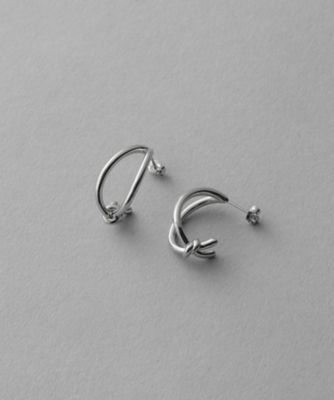 ノット　ピアス