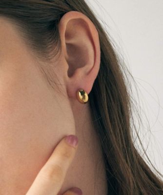 オーバル　ピアス