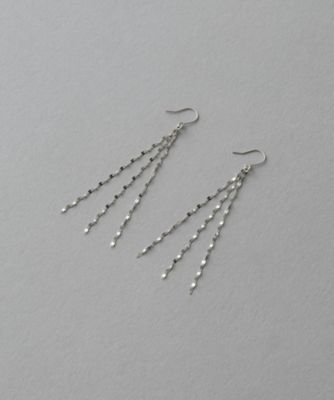 ペタルチェーン　フリンジ　ピアス