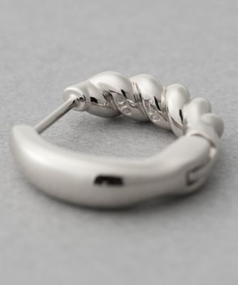 ONLINE Limited］ ツイスト ハグピアス | ete bijoux