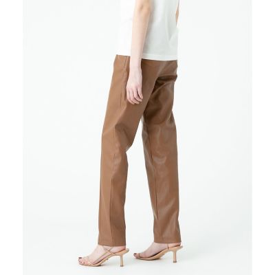 フェイクレザーテーパードパンツ