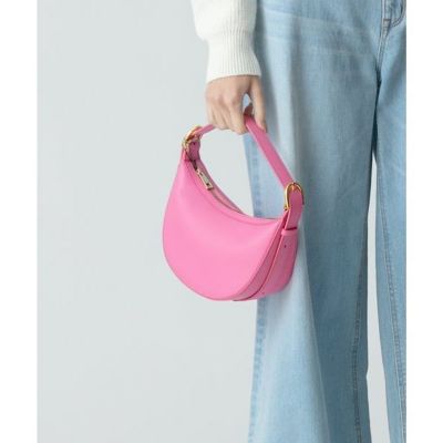 【ＣＨＲＩＳＴＩＡＮ　ＶＩＬＬＡ　ｐｅｒ　ａｌｌｕｒｅｖｉｌｌｅ】クレッセントバッグ