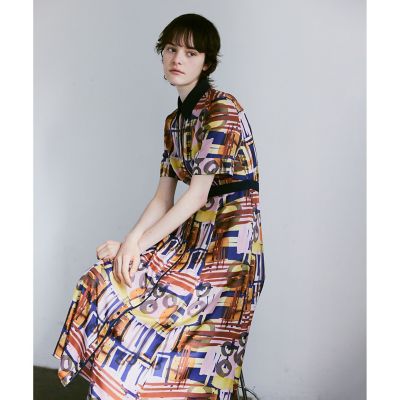 ＜allureville (Women)＞モダンアートプリントハーフスリーブシャツワンピース