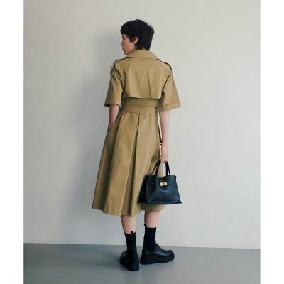 ハーフスリーブトレンチ