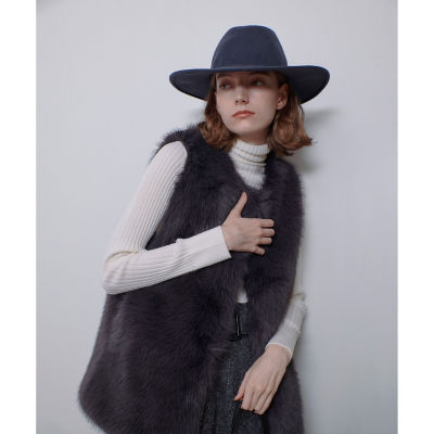 フェイクフォックスジレ | allureville (Women)/アルアバイル | 三越