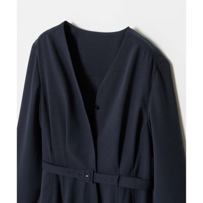 Ｖネックタックワンピース