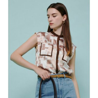 ＜allureville (Women)＞ＬＩＳＡジオメトリックプリントノースリブラウス