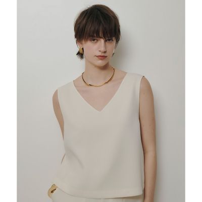 ＜allureville (Women)＞【ＡＴＥＬＩＥＲ　Ｌｉｎｅ】ダブルクロスショートＶネックプルオーバー