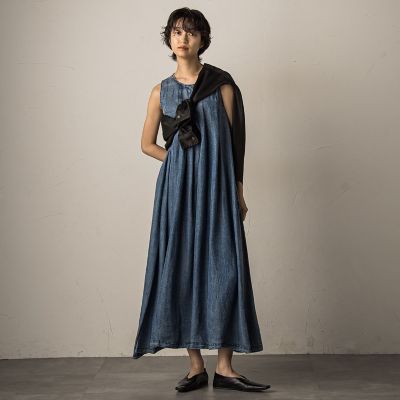ほぼ未使用✨洗える✨フォクシー 2024SS デニムフレアワンピース ほぼ未使用✨洗える✨フォクシー 2024SS デニムフレアワンピース