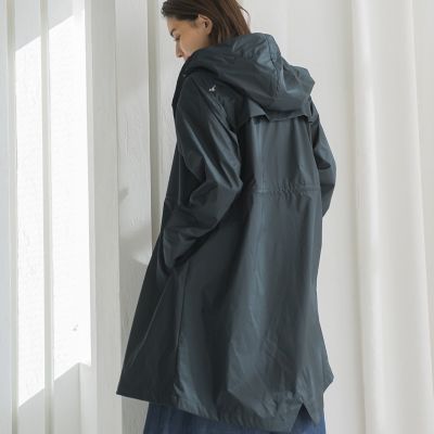 【ＭＩＺＵＮＯ】コンパクトアクアブロックレインコート≪手洗い可能≫