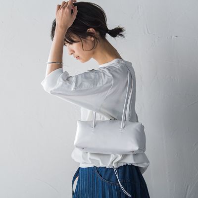 キューブボストンバッグ