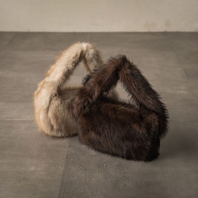 ワンハンドルフェイクファートートバッグ | MAYSON GREY（Women