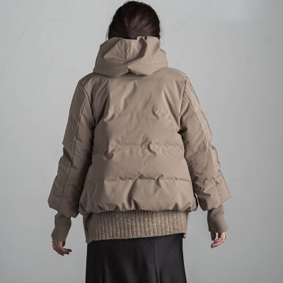美品MAYSON GREY メイソングレイシームレスコンパクトダウン　キャメルL MAYSON GREY | きれい見え、すっきりダウン。 | レディース