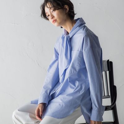 ＜MAYSON GREY（Women）＞スカーフネックストライプオーバーシャツ≪洗濯機で洗える≫