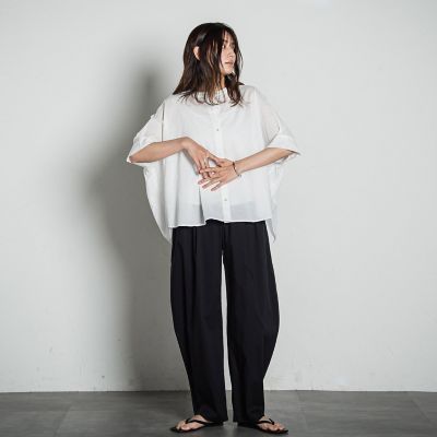 バックギャザー刺繍ブラウス≪手洗い可能≫