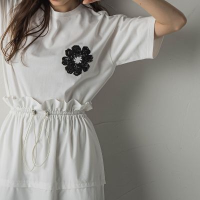 スパンコール刺繍フラワーモチーフTシャツ≪手洗い可能