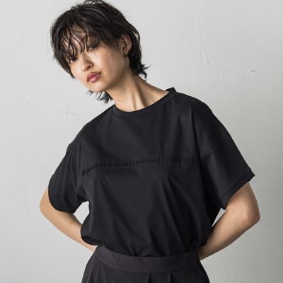 エンボスロゴＴシャツ≪手洗い可能≫