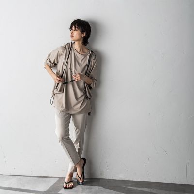 ラッシュガードクロップドパーカー≪洗濯機で洗える≫