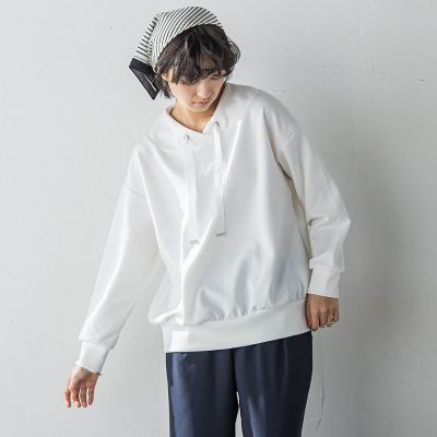 【ＷＥＢ限定】【一部店舗限定】抜け襟ダンボールプルオーバー