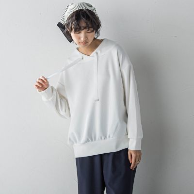 【ＷＥＢ限定】【一部店舗限定】抜け襟ダンボールプルオーバー