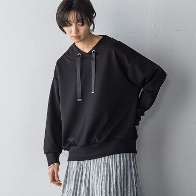 【ＷＥＢ限定】【一部店舗限定】抜け襟ダンボールプルオーバー