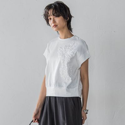 フラワーモチーフフレンチスリーブプルオーバー≪手洗い可能≫