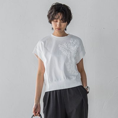 フラワーモチーフフレンチスリーブプルオーバー≪手洗い可能≫